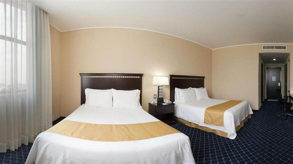 Holiday Inn Express Mexico Santa Fe By Ihg Buitenkant foto