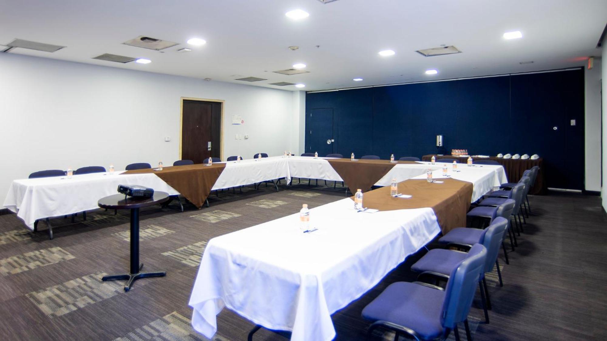 Holiday Inn Express Mexico Santa Fe By Ihg Buitenkant foto
