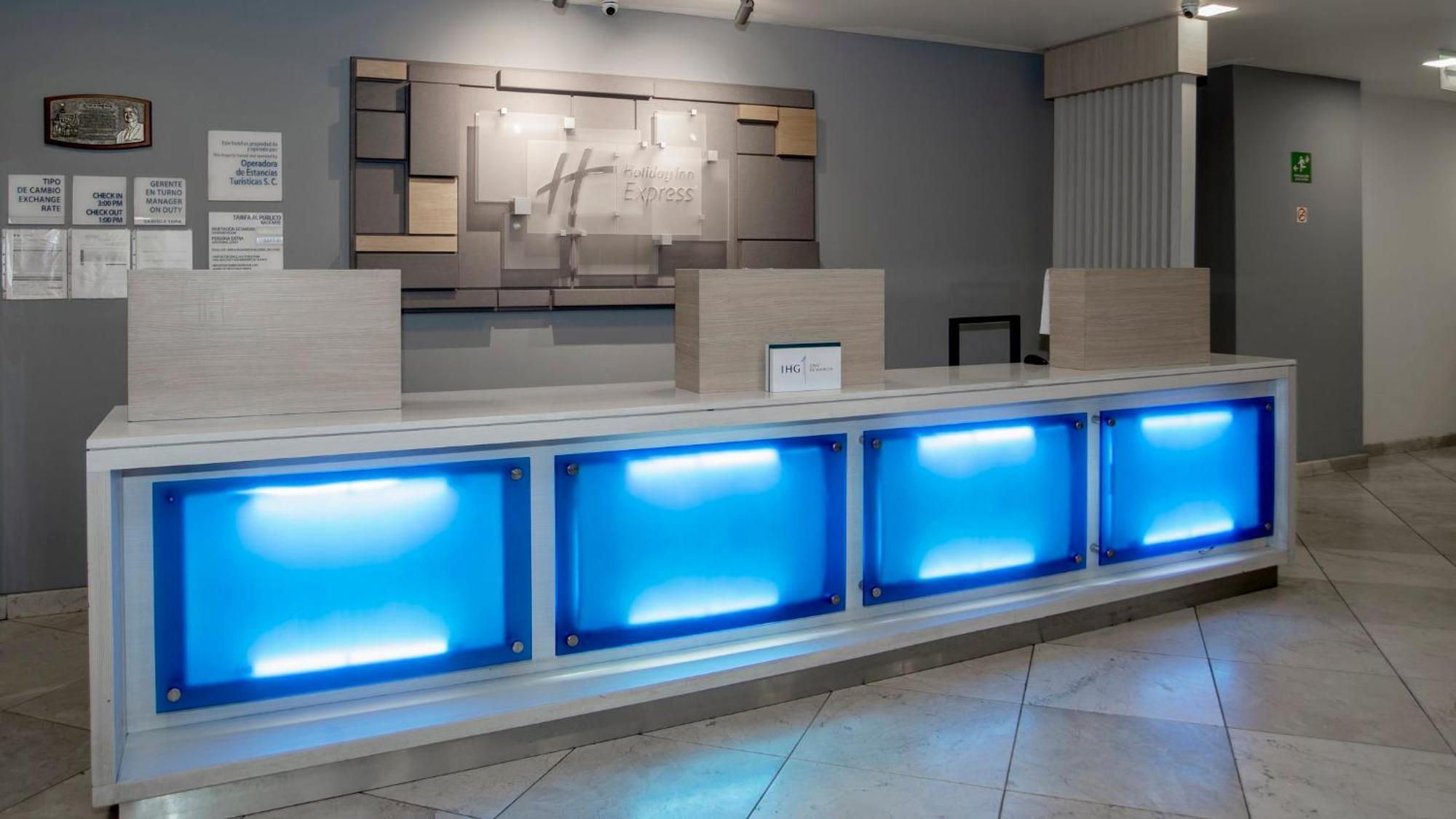 Holiday Inn Express Mexico Santa Fe By Ihg Buitenkant foto