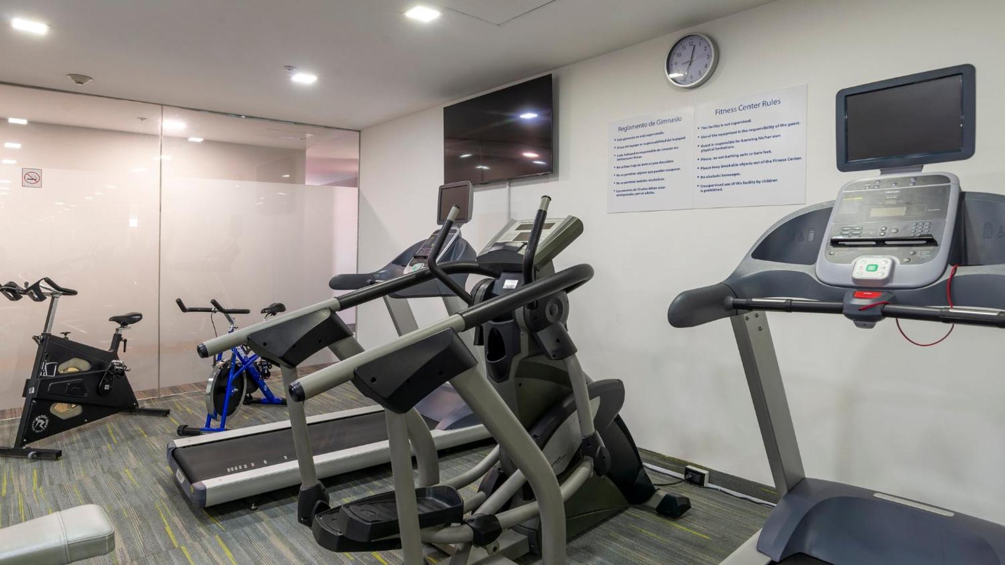 Holiday Inn Express Mexico Santa Fe By Ihg Buitenkant foto