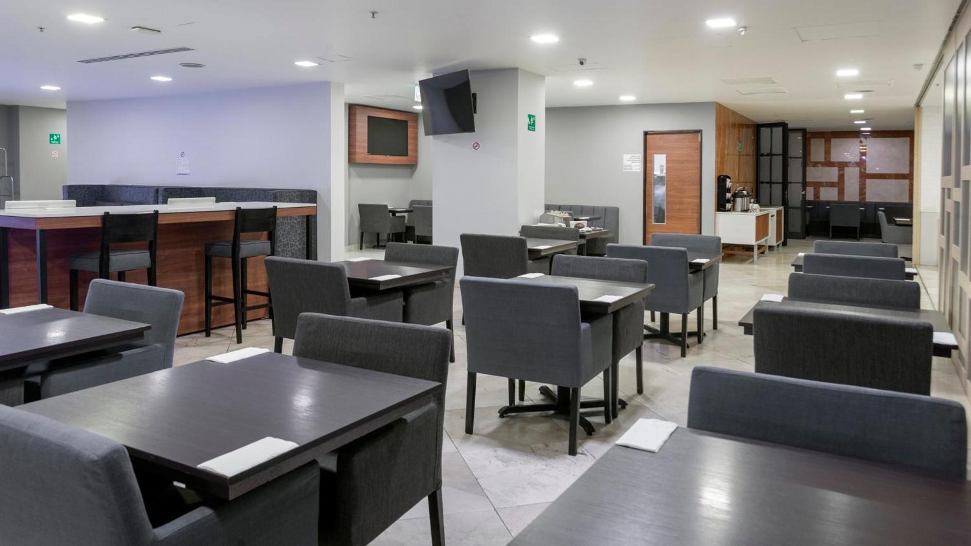 Holiday Inn Express Mexico Santa Fe By Ihg Buitenkant foto
