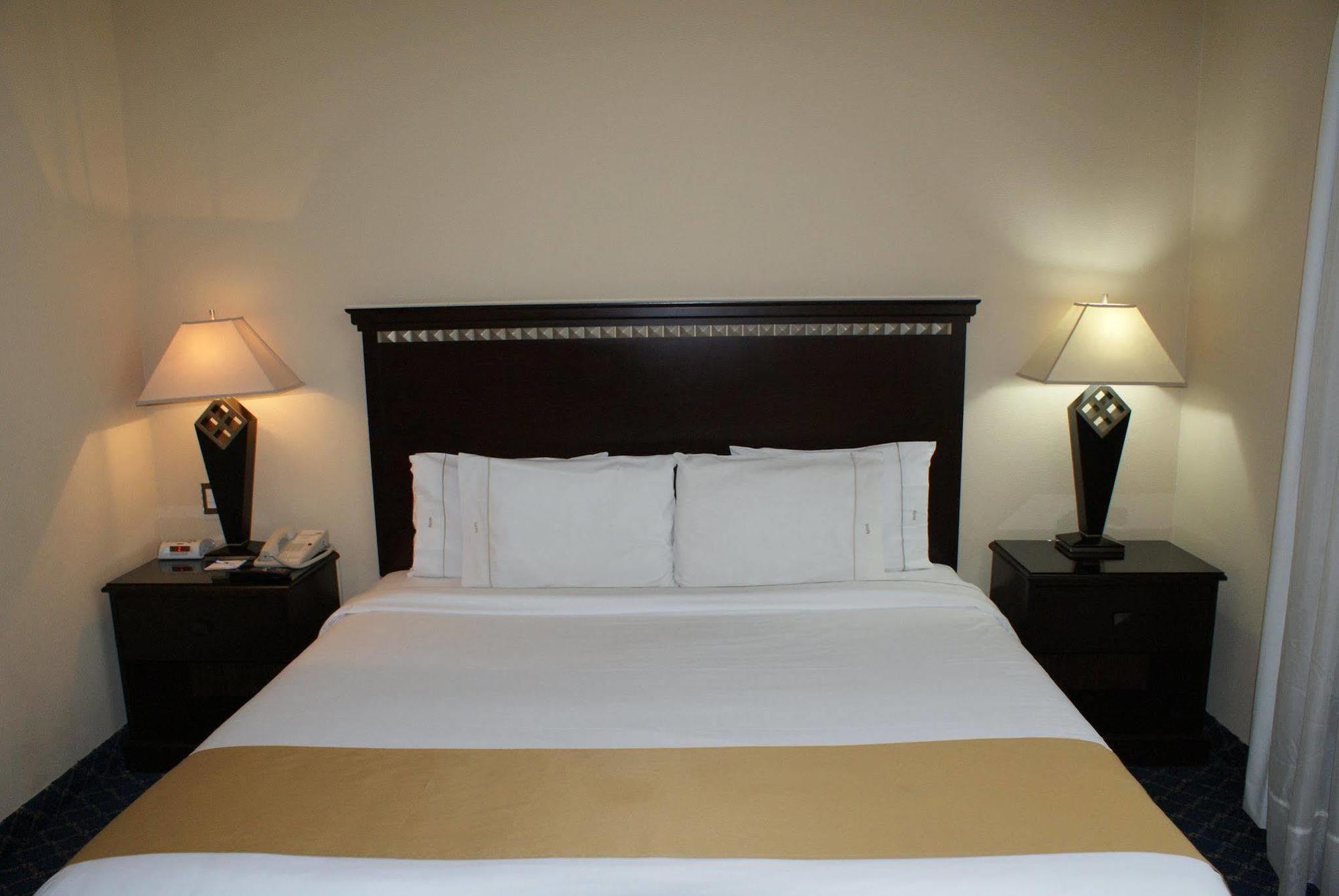 Holiday Inn Express Mexico Santa Fe By Ihg Buitenkant foto