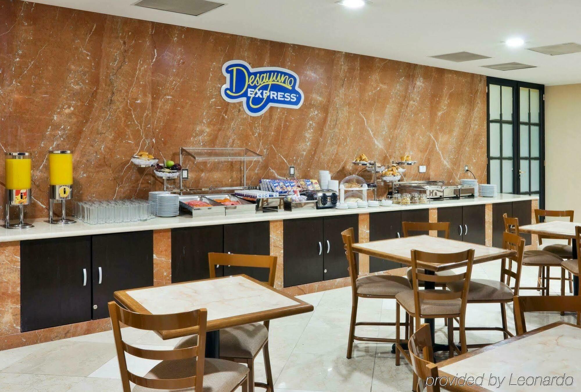 Holiday Inn Express Mexico Santa Fe By Ihg Buitenkant foto